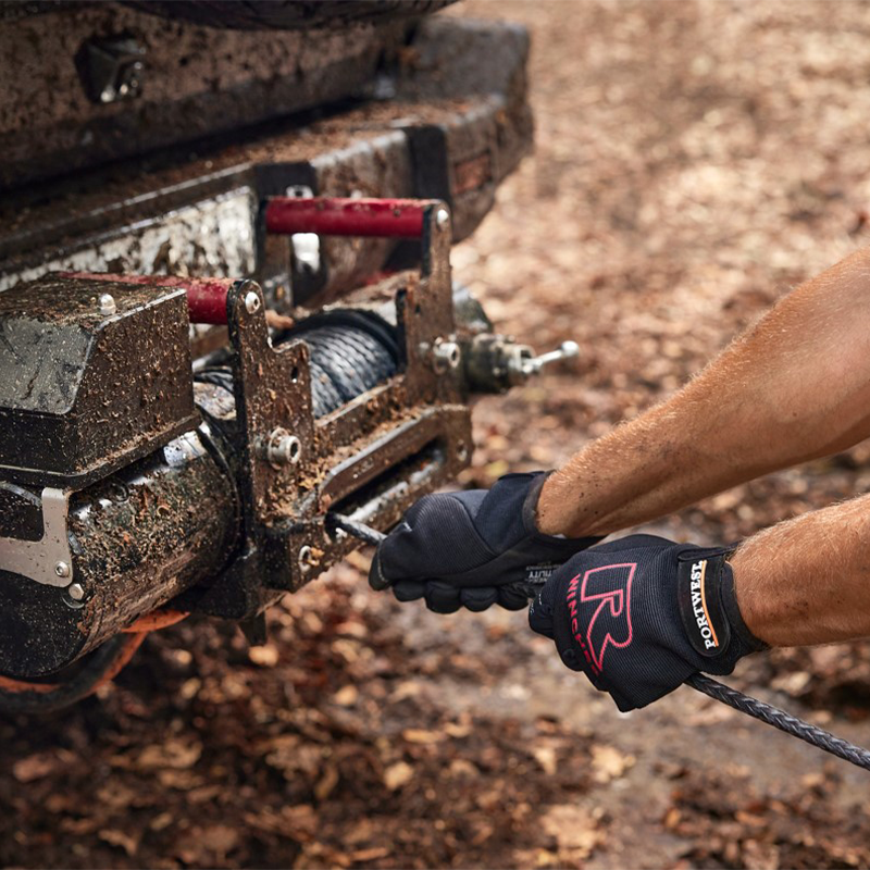 RED Winches Nomad XL mounted on Ineos Grenadier winch mount